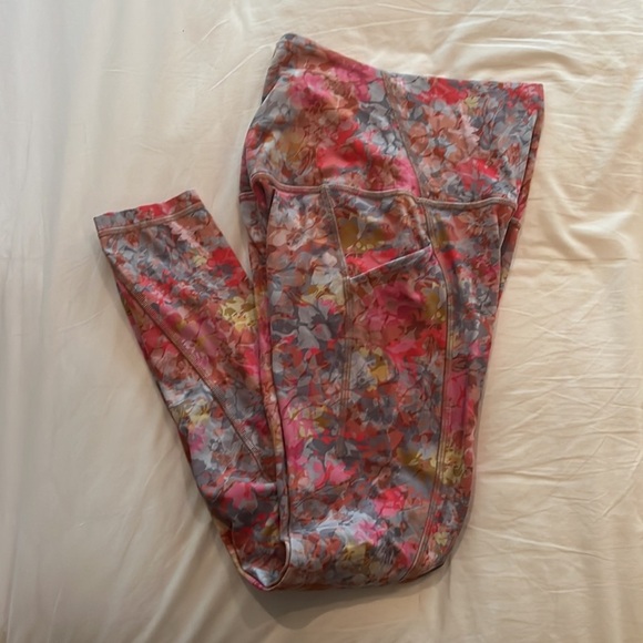 Lululemon Align HR 25” Pant with Pockets Inflorescence Multi - Picture 3 of 6